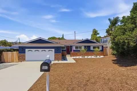 5217 Aleman Pl, Bonita, CA 91902