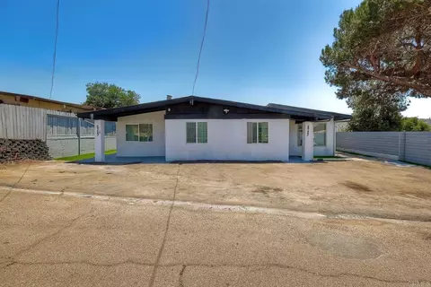 Exterior - 2723 Tish Ct, Spring Valley, CA 91977 photo 7 of 8