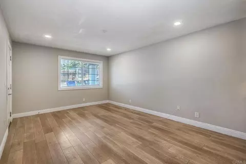 Living - 2723 Tish Ct, Spring Valley, CA 91977 photo 5 of 7