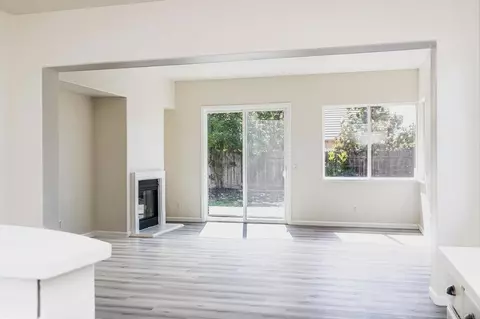 Living - 3005 Litt Rd, Modesto, CA 95355 photo 1 of 6