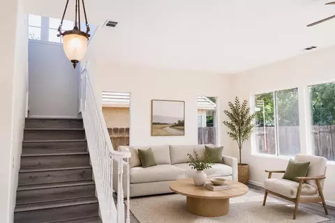 Living - 3005 Litt Rd, Modesto, CA 95355 photo 4 of 6