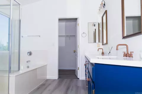 Bath - 3005 Litt Rd, Modesto, CA 95355 photo 7 of 11