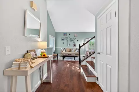 Entry Way - 4680 Allende Ave, Oceanside, CA 92057 photo 2 of 3