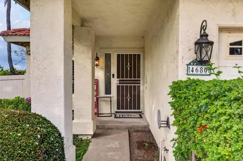 Entry Way - 4680 Allende Ave, Oceanside, CA 92057 photo 1 of 3