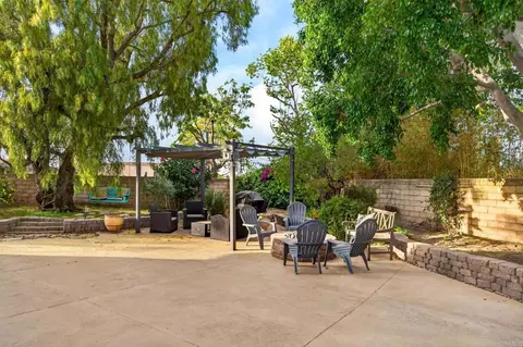 Exterior - 4680 Allende Ave, Oceanside, CA 92057 photo 4 of 10