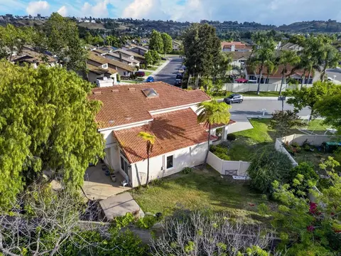 View/Area - 4680 Allende Ave, Oceanside, CA 92057 photo 9 of 13