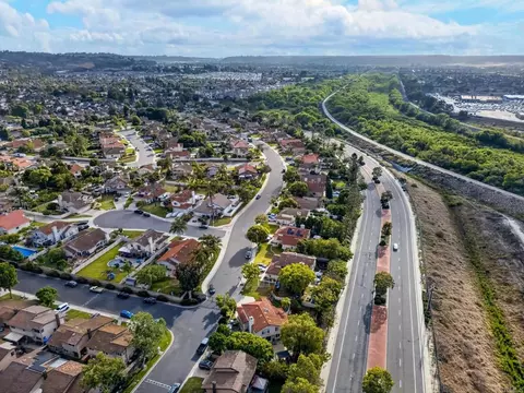 View/Area - 4680 Allende Ave, Oceanside, CA 92057 photo 6 of 13