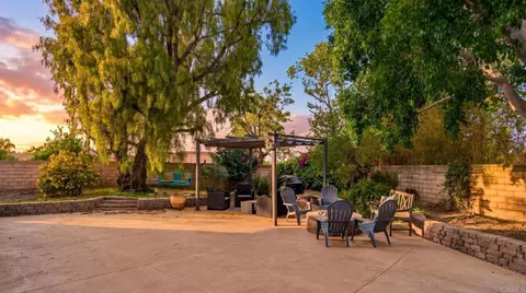 Exterior - 4680 Allende Ave, Oceanside, CA 92057 photo 2 of 10