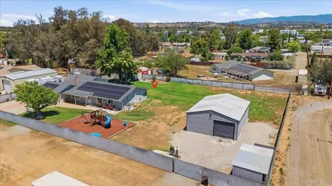 View/Area - 1412 Keyser Rd, Ramona, CA 92065 photo 2 of 10