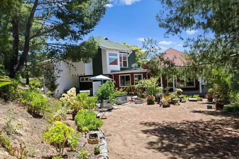 Exterior - 14645 High Valley Rd, Poway, CA 92064 photo 1 of 12