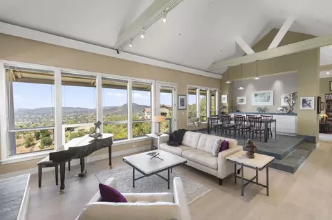 14645 High Valley Rd, Poway, CA 92064