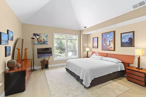 Bedroom - 14645 High Valley Rd, Poway, CA 92064 photo 1 of 3