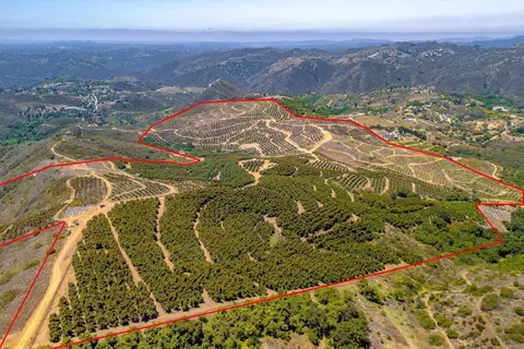 45000 Rancho Fallbrook Rd, Temecula, CA 92590