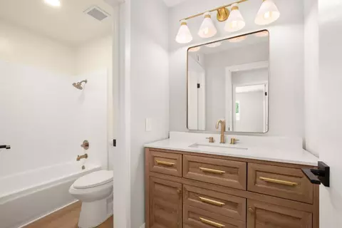 Bath - 3675 Branch Ct, Oceanside, CA 92058 photo 1 of 4