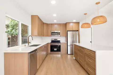 3675 Branch Ct, Oceanside, CA 92058
