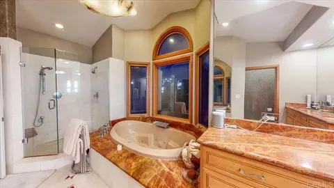 Bath - 3592 Alta Loma Dr, Jamul, CA 91935 photo 5 of 5