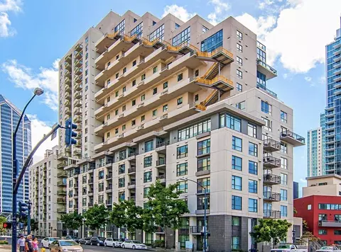 1240 India St #806, San Diego, CA 92101