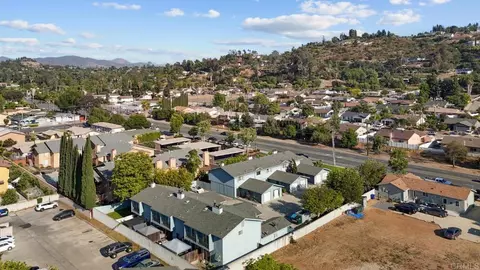 View/Area - 776 E Chase Ave, El Cajon, CA 92020 photo 2 of 7