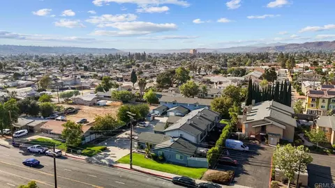 View/Area - 776 E Chase Ave, El Cajon, CA 92020 photo 5 of 7