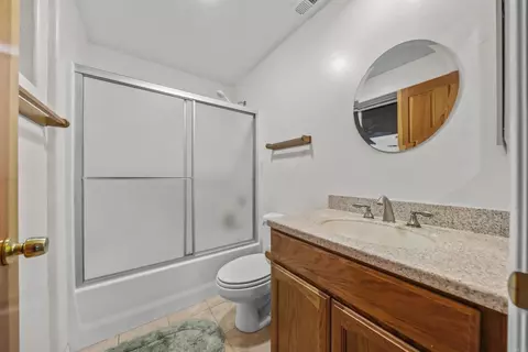 Bath - 35465 Sunset Ln, Julian, CA 92036 photo 2 of 2