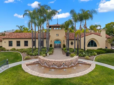 1347 Caminito Agostino #2, Chula Vista, CA 91915