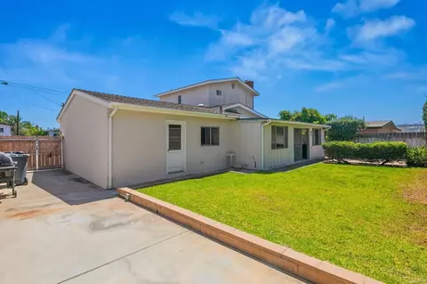 Exterior - 7640 Torrem St, La Mesa, CA 91942 photo 6 of 7