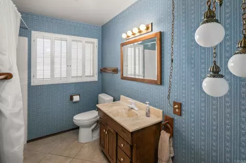 Bath - 7640 Torrem St, La Mesa, CA 91942 photo 2 of 5