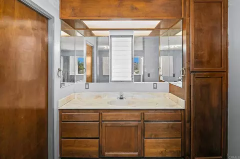 Bath - 7640 Torrem St, La Mesa, CA 91942 photo 4 of 5