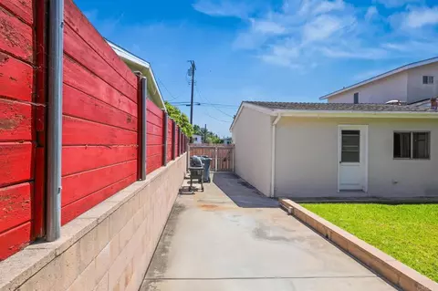 Exterior - 7640 Torrem St, La Mesa, CA 91942 photo 7 of 7