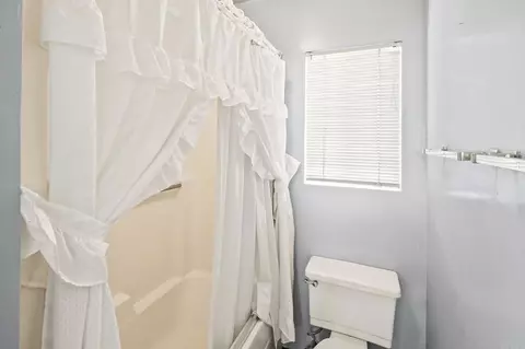 Bath - 7640 Torrem St, La Mesa, CA 91942 photo 5 of 5