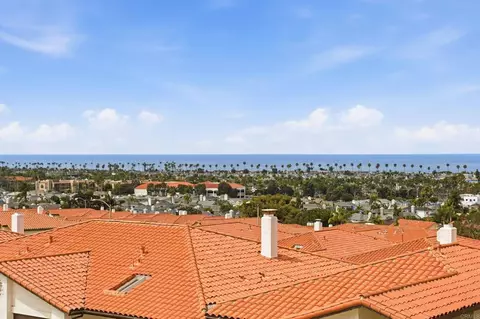 View/Area - 6717 Clover Ct, Carlsbad, CA 92011 photo 2 of 9