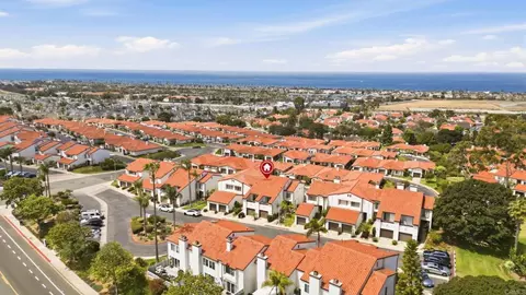 View/Area - 6717 Clover Ct, Carlsbad, CA 92011 photo 1 of 9