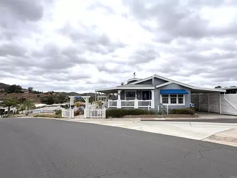 13300 Los Coches Rd E #64, El Cajon, CA 92021