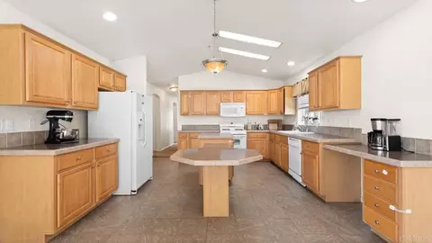 18453 Ramona View Dr, Ramona, CA 92065 photo 19