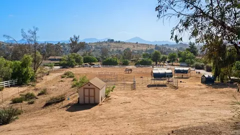 18453 Ramona View Dr, Ramona, CA 92065 photo 8