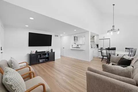 7089 Wattle Dr, San Diego, CA 92139