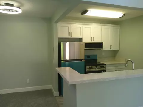 2920 Briarwood Rd #L - 11, Bonita, CA 91902