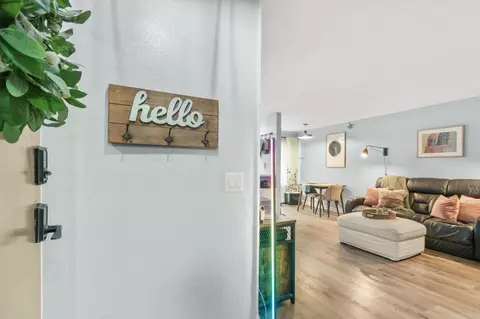 7504 Parkway Dr #100, La Mesa, CA 91942