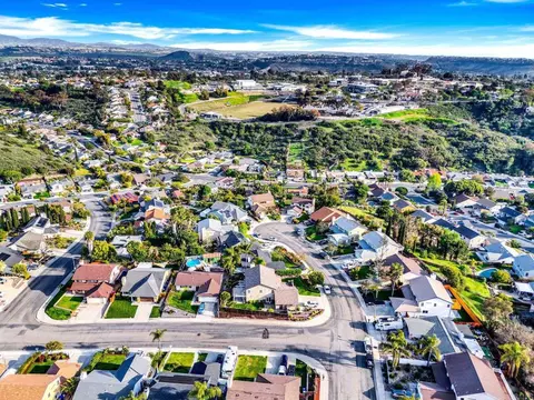 View/Area - 2858 Lehigh Ct, Oceanside, CA 92056 photo 6 of 6