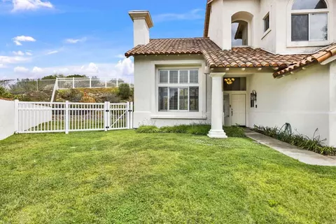 Exterior - 11592 Shadow Ranch Rd, La Mesa, CA 91941 photo 3 of 10