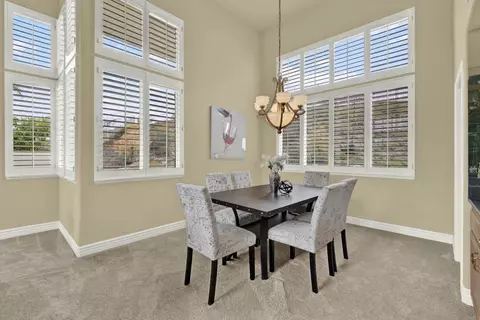 Dining - 11592 Shadow Ranch Rd, La Mesa, CA 91941 photo 2 of 3