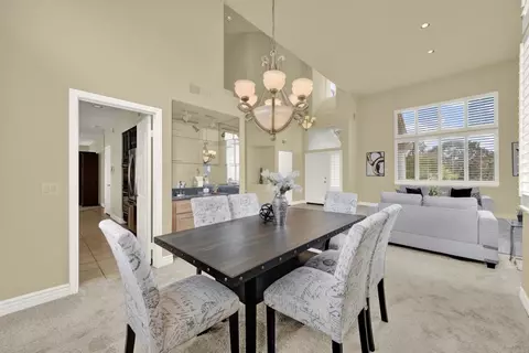 Dining - 11592 Shadow Ranch Rd, La Mesa, CA 91941 photo 3 of 3