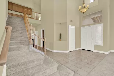 Entry Way - 11592 Shadow Ranch Rd, La Mesa, CA 91941 photo 3 of 9