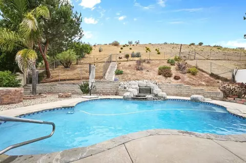 10114 Shenandoah Dr, Santee, CA 92071