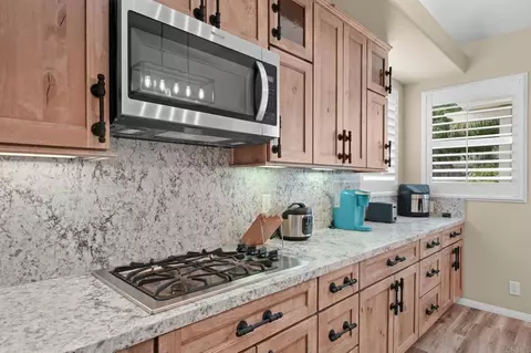 Kitchen - 10114 Shenandoah Dr, Santee, CA 92071 photo 3 of 4