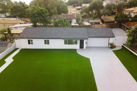 848 69th St, San Diego, CA 92114