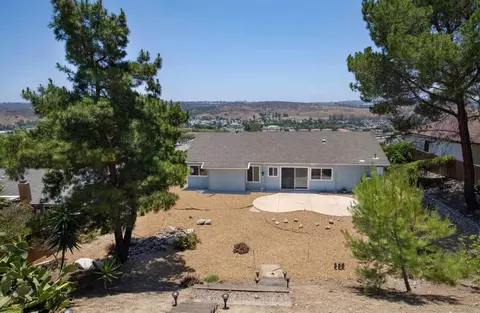 Exterior - 13050 Tuscarora Dr, Poway, CA 92064 photo 4 of 4