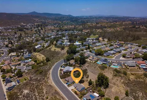 View/Area - 13050 Tuscarora Dr, Poway, CA 92064 photo 4 of 4