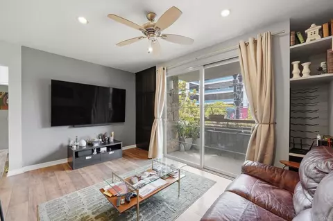 1480 Broadway #2204, San Diego, CA 92101
