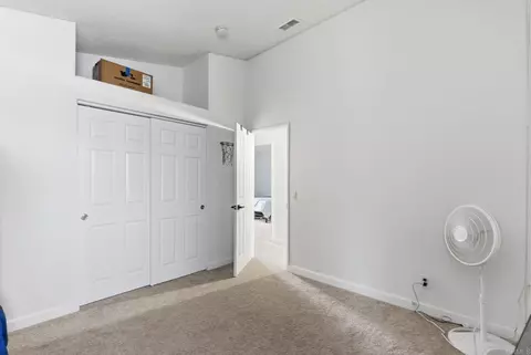Bedroom - 754 Manecita Cir, Perris, CA 92571 photo 1 of 4